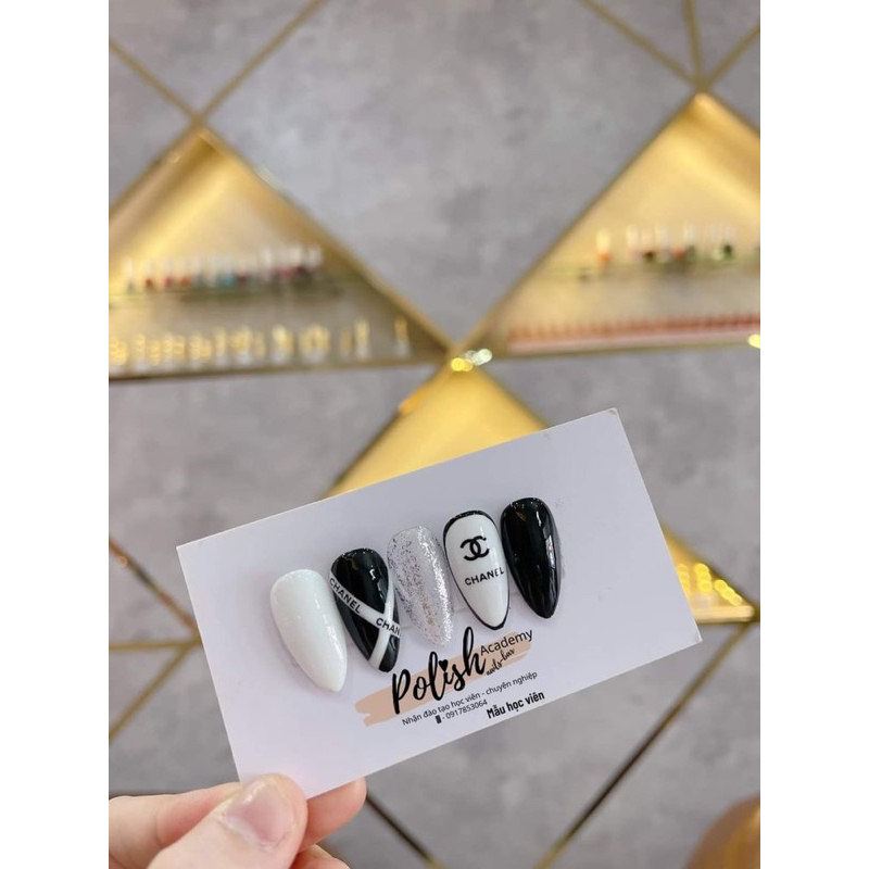 C129 sơn logon nhãn hàng tráng gương bạc