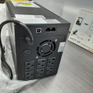 Bộ lưu điện UPS Santak Blazer 2000