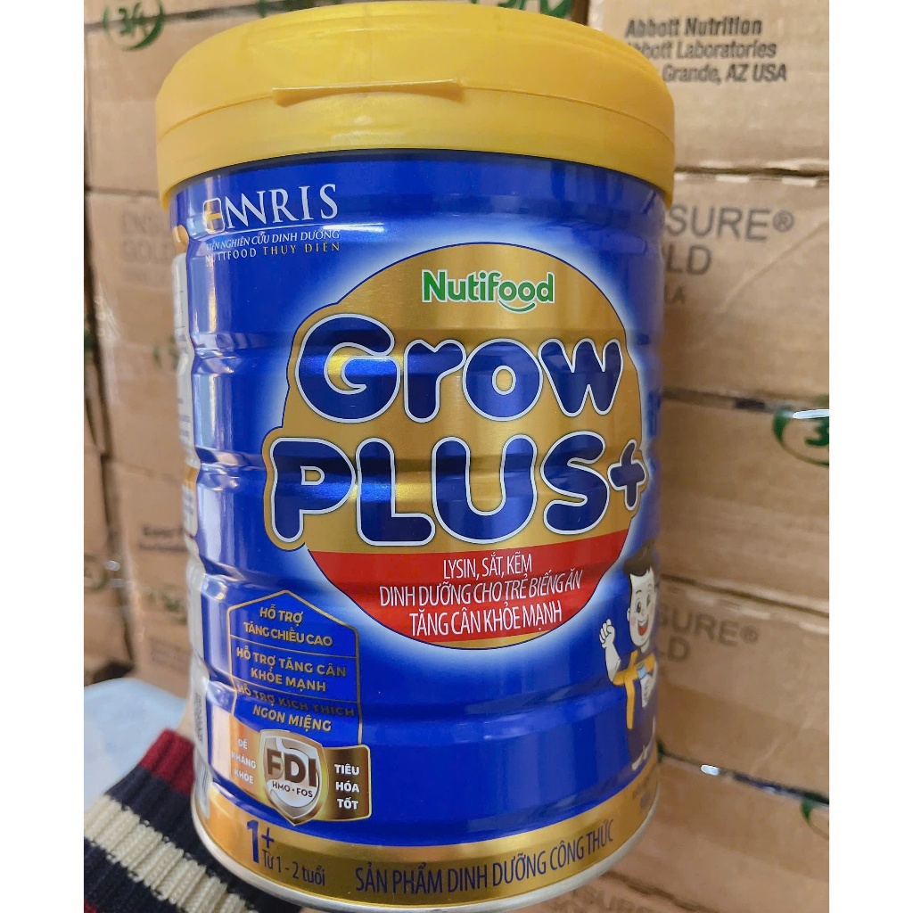 Mẫu mới - Date 11,12/2026 Sữa bột grow plus xanh lon loại 900g.