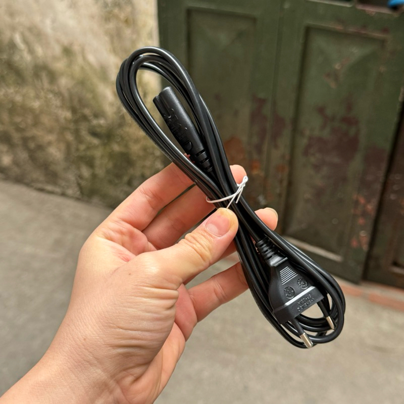 Dây nguồn số 8 loại tốt