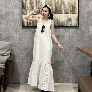 D132 ĐẦM ĐUÔI CÁ CỔ TIM XẾP LY VAI CHẤT XÔ THÊU FREESIZE