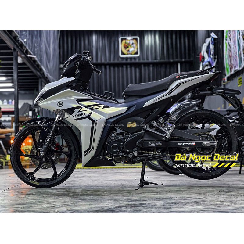 TEM RỜI ĐEN TRẮNG 155 DÁN XE EX155 VVA TRẮNG TEM TRONG