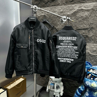 Áo khoác bomber gió trần bông nam nữ Dsq2 dệt túi nắp khoá zip đôi ngực thêu logo d2 trắng lưng in kẻ dòng 1964