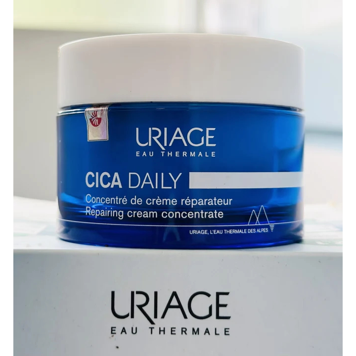 (Hàng công ty có tem phụ) Kem Dưỡng Uriage Cica Daily Cream Concentrate 50mL