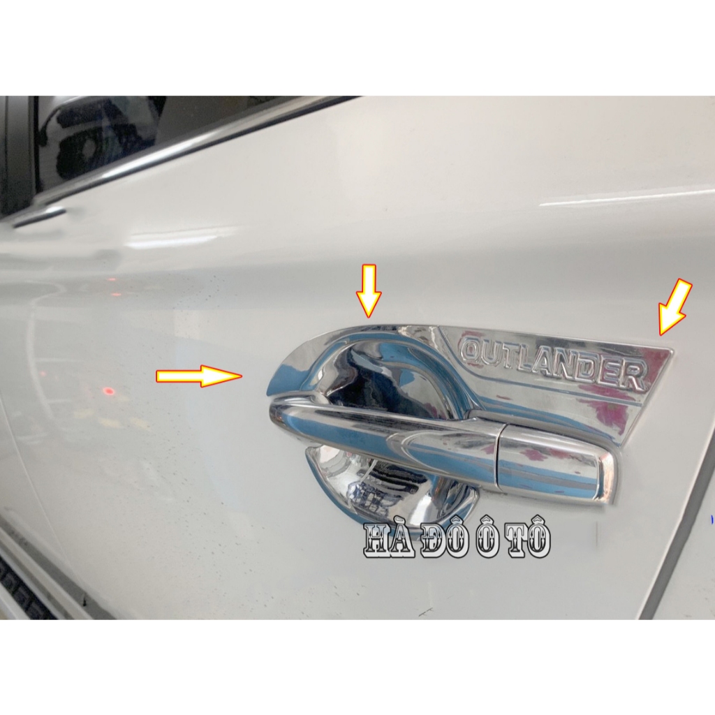 ỐP HÕM CỬA MITSUBISHI OUTLANDER 2017/2022