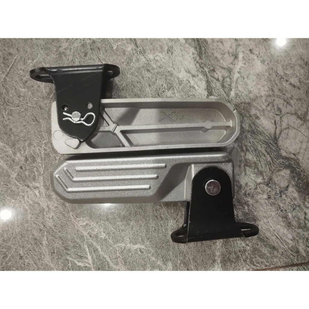 Cặp Gác Chân sau xe điện VC, V1, K1, Z3 không bao gồm ốc (Hàng chính hãng theo xe)