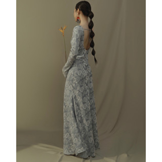 [Gabyli Label] Đầm lụa tằm hoa tay dài cut-out lưng - SANH HOA DRESS