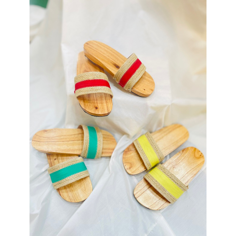 Dép chiếu từ size 36-39, guốc mộc bình dương