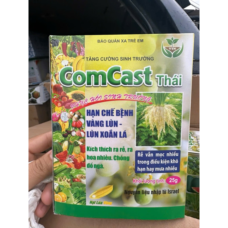 1gói ComCat thái. Kích thích sinh trưởng, giải độc, kích rễ. Tăng sức đề kháng cây con