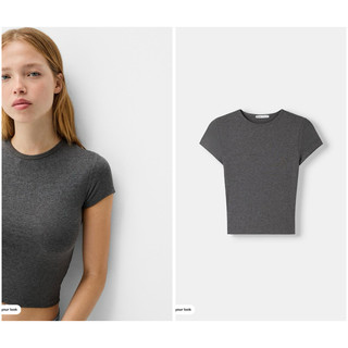 Áo thun Bershka Authentic