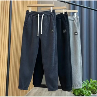 Sét 3 Quần Nỉ Nam UMA - Quần Jogger Mác Vuông Chất Nỉ Nhung Tăm Mềm Mịn, Ấm Áp, Ống Bo Chun Form Dáng Thể Thao