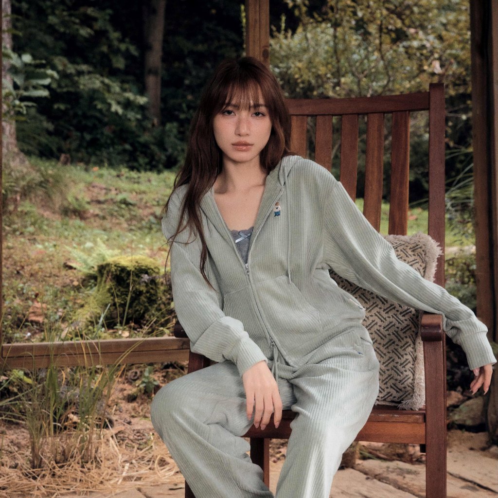 [WHO.A.U x Hòa Minzy] Áo Khoác WHO.A.U Steve Corduroy Zip-up_WHMZE4T21F