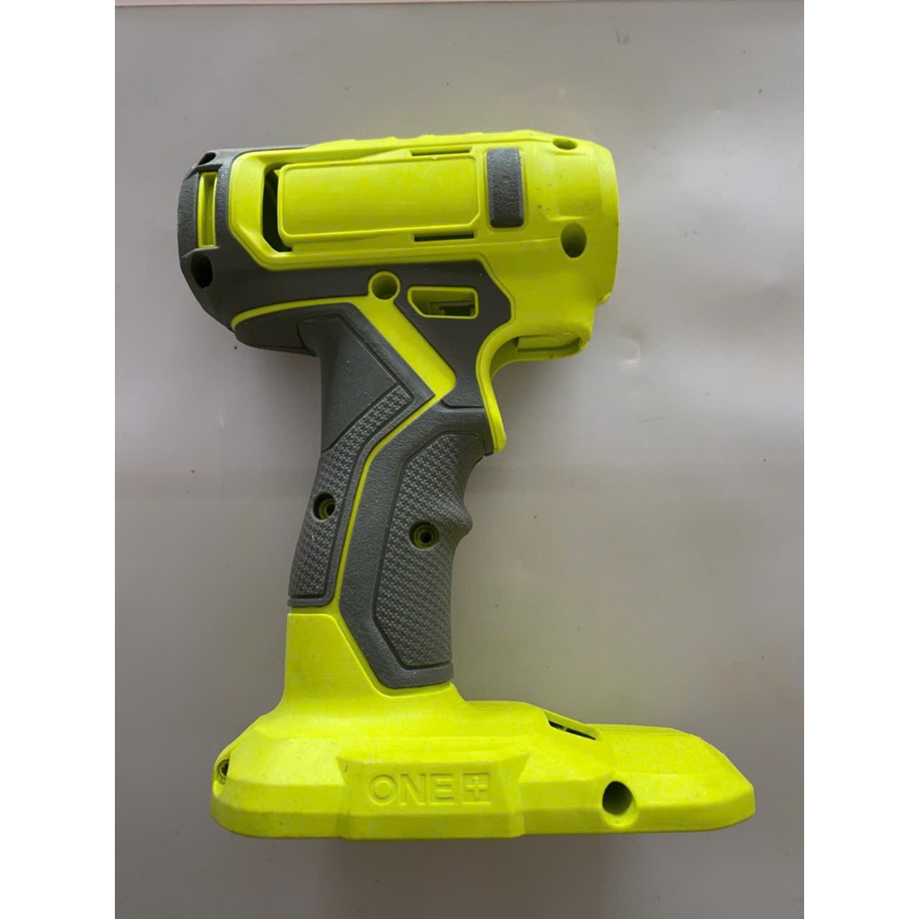 Vỏ vít ryobi mẫu mới có than ryobi 18v