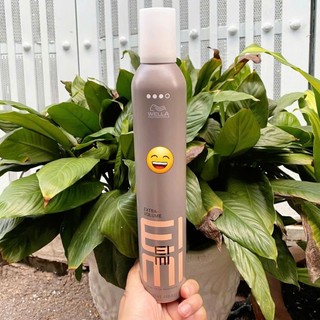 Mousse tạo độ phồng ( cấp độ 3) EIMI Extra Volume Wella 500ml..
