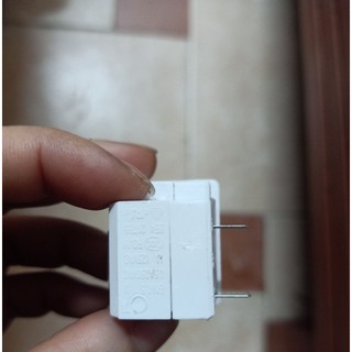 Công Tắc Đèn Cửa Tủ Lạnh 2 Chân