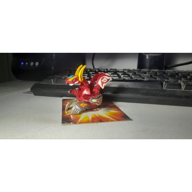 Đồ chơi Bakugan: Bakutech Flare