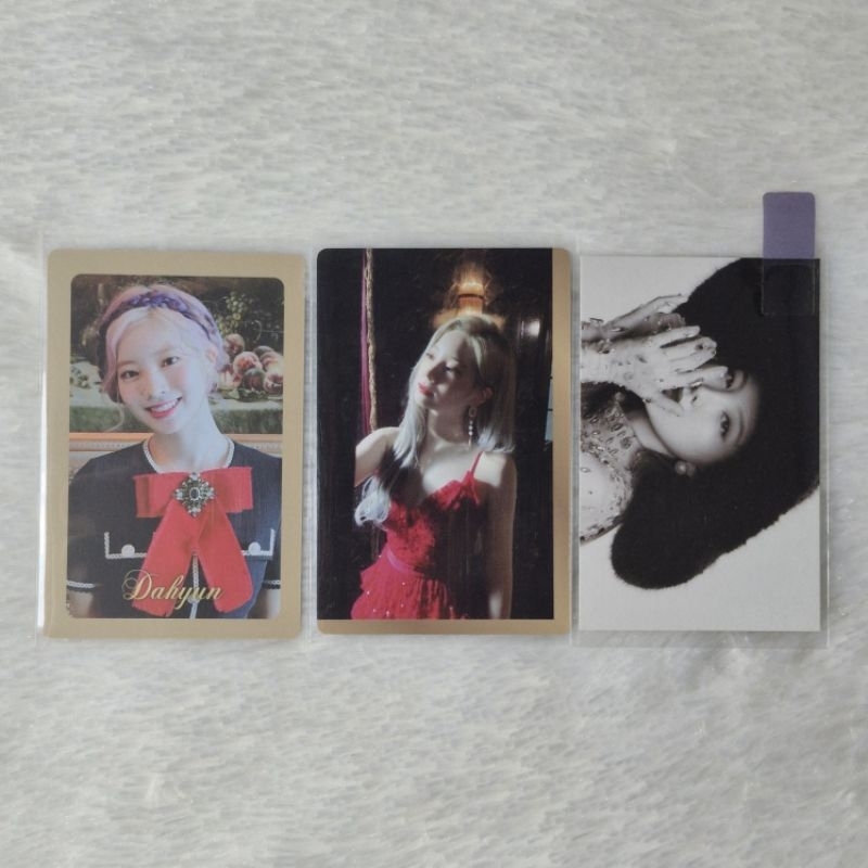 pass card twice Nayeon,Dahyun(mô tả)