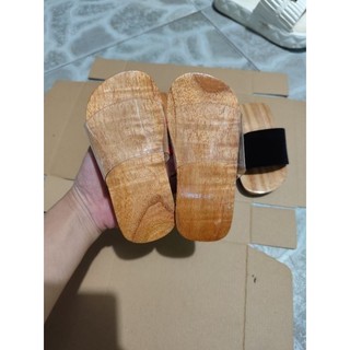 guốc mộc cho bé