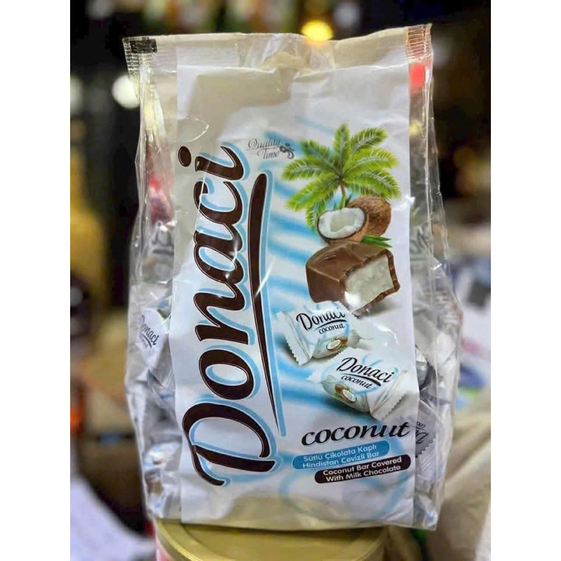 Socola dừa Bounty và Donaci