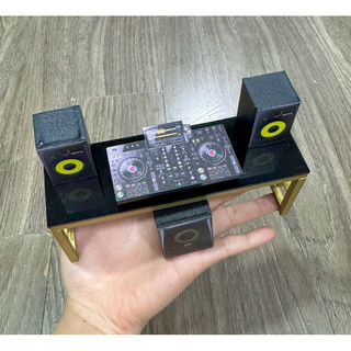 mô hình loa, bàn dJ
