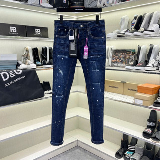 Quần jean nam D2 xanh đậm khoá lệch vảy sơn cào xước nhăn 3D mác hồng ống côn QJ650P