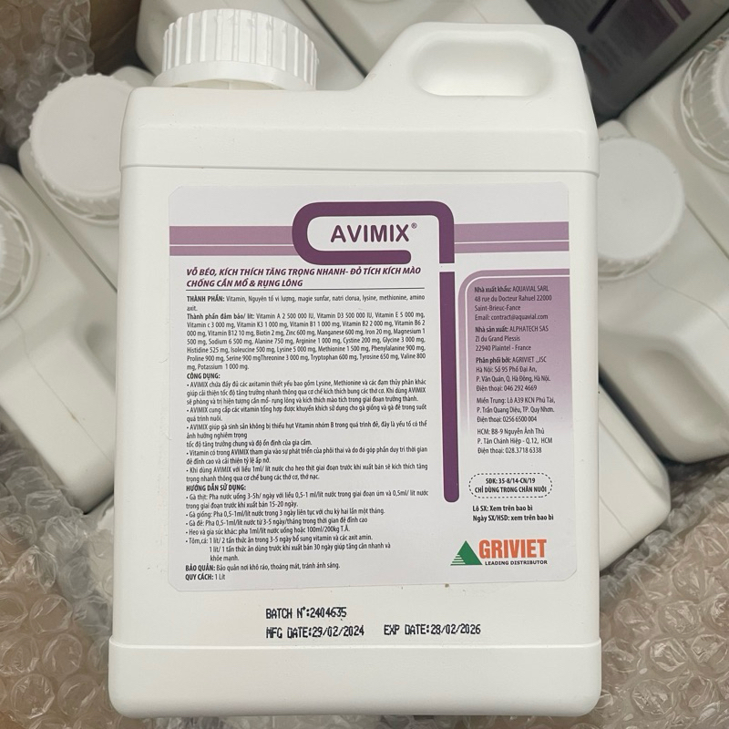 Avimix 1 Lít pháp vỗ béo, tăng trọng nhanh, bung long đẹp mã kích mào, chống cắn mổ, rụng lông gà, g