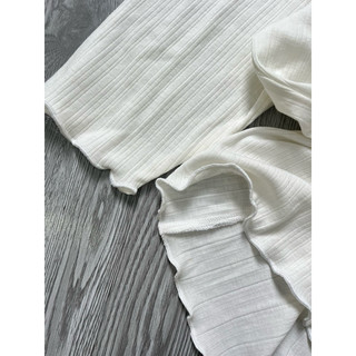 Áo thun gân hàng VN xuất khẩu (size M ngang ngực 42cm, dài 59cm)