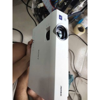 Máy chiếu cũ Sony VPL-DX100/DX142