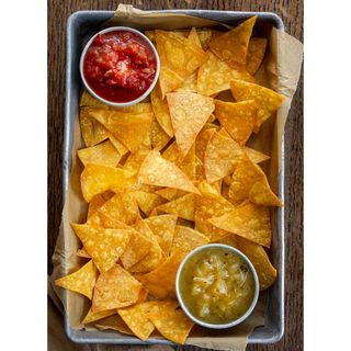 Bánh Corn Tortilla bánh bắp mexico bánh nacho (Corn Tortilla Chips) 500gr