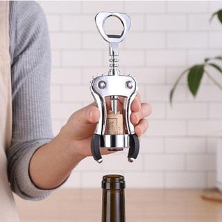 Khui mở rượu vang