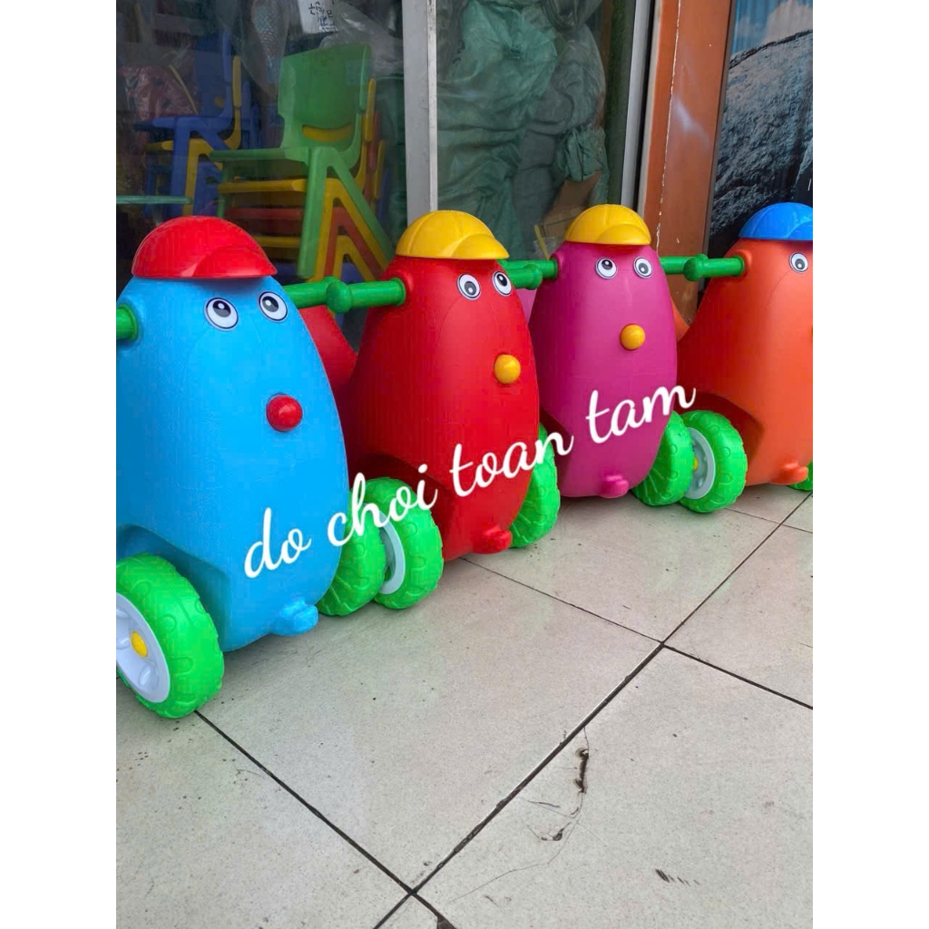 Xe Chòi Chân Nhựa Giá Rẻ Nhập Khẩu, Bền Đẹp Và An Toàn