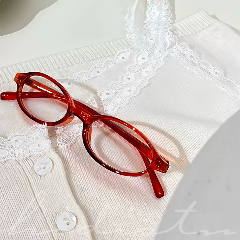 Gọng mắt kính oval Bayonetta. Phong cách vintage y2k hot trend. Hidi Studio Eyewear
