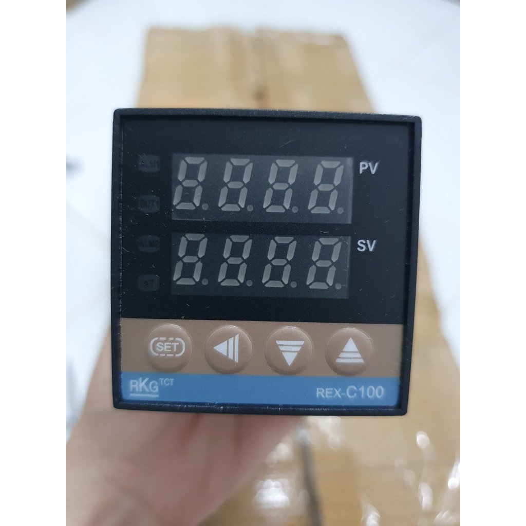 Đồng hồ nhiệt độ REX-C100FK02-M*DA, REX-C100 (Out Relay)