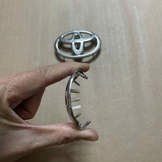 LOGO VÔ LĂNG TOYOTA XỊN CHÍNH HÃNG GIÁ RẺ