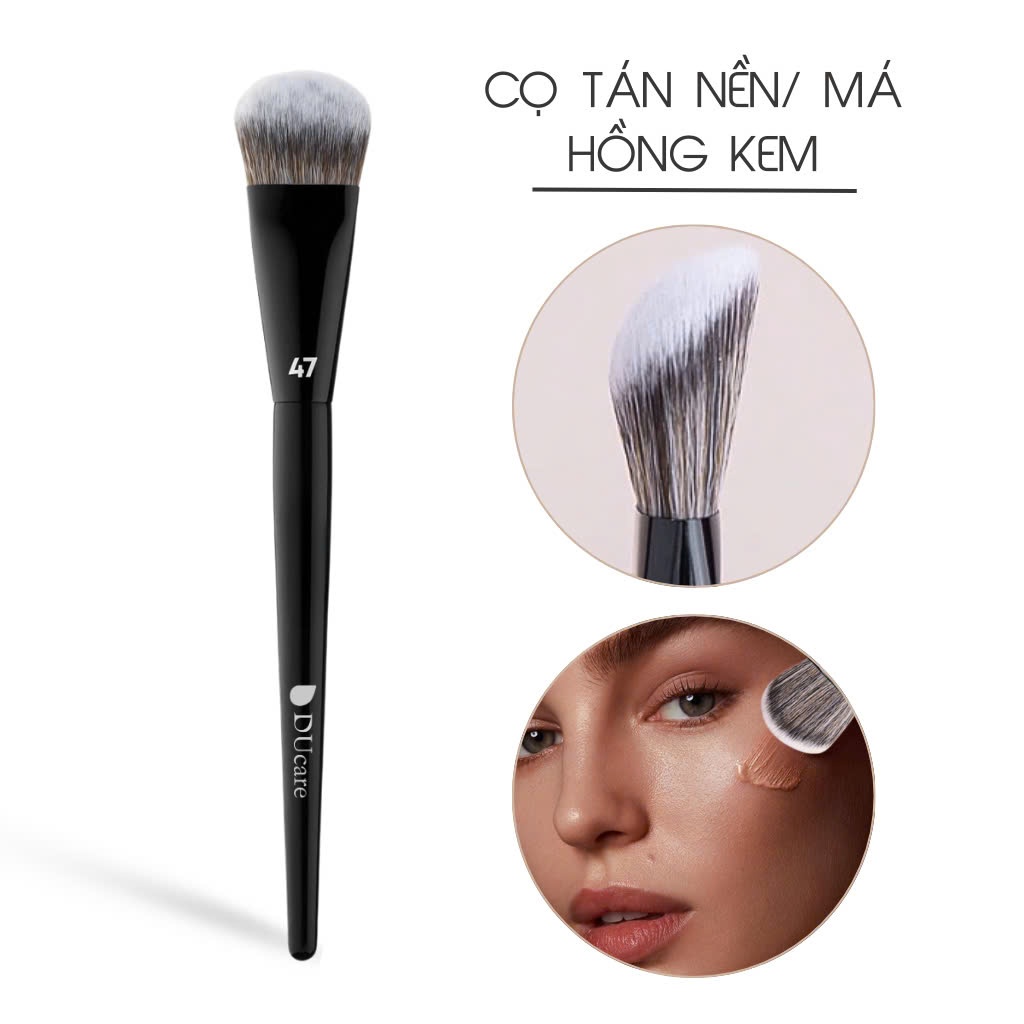 Cọ Má Hồng Dạng Kem / Cọ Nền DUCARE Rounded Cheek 47 For Liquid Or Cream