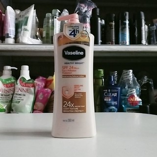 Sữa dưỡng thể vaseline chống nắng 350ml