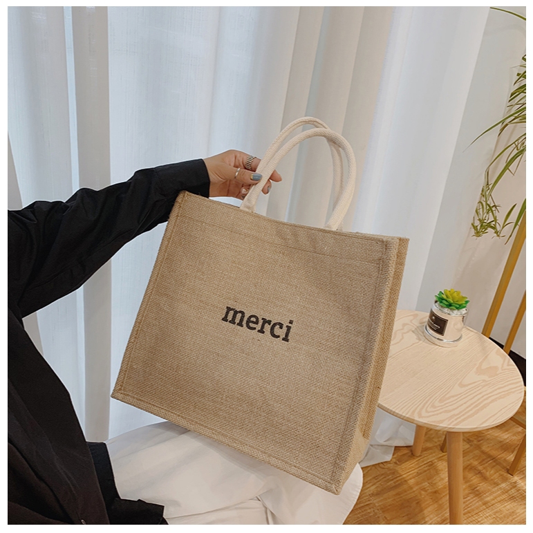 Túi cói merci loại 1 màu sáng, có đệm đáy giữ form túi, có lót