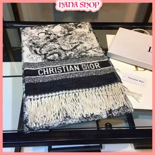 [ BẢN CHỮ CHUẨN ]Khăn DI.0R Dạ Cao Cấp Sang Trọng , Khăn Len Dạ DR Choàng Vai Quàng Cổ Ấm Áp Khổ To Có Tua Dua