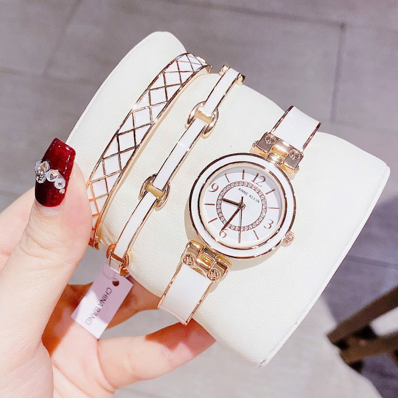 Đồng hồ nữ Anne Klein