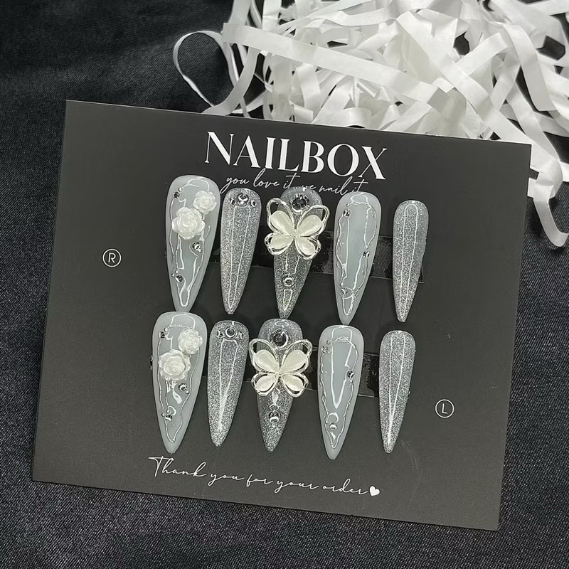 [H02] Nailbox bạc thiết kế nhọn sang chảnh