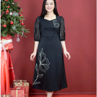 Đầm xòe trung niên cho mẹ - Cổ vuông tim đính đá tay lỡ - Màu Đen - TTV Store thời trang nữ TTV1810