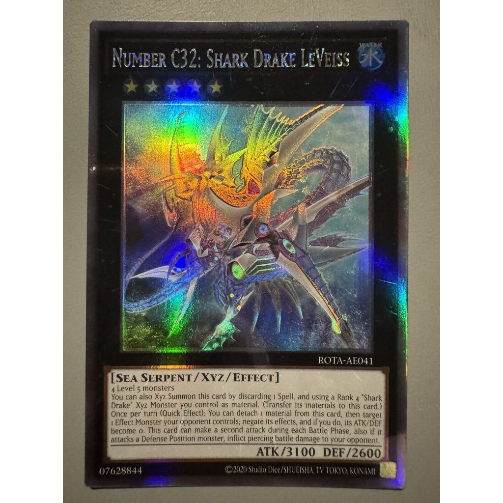 ghost rare Lá bài thẻ Yugioh Number C32: Shark Drake LeVeiss - Tặng bọc bài nhựa bảo quản horo