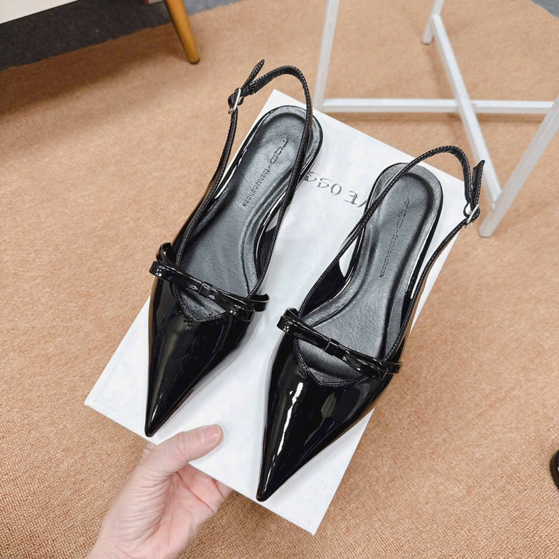 Sandal nữ mũi nhọn nơ ngang đế bệt mã VV26 | BigBuy360 - bigbuy360.vn