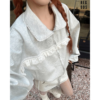 Áo khoác Cropped ren Tilla vải PCG form rộng nữ Regods - JACKET CROPPED REN TILLA