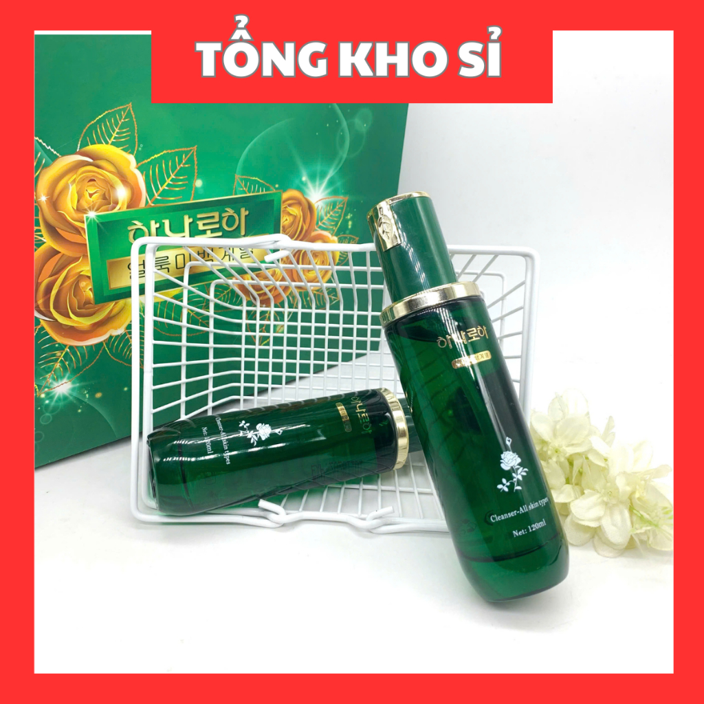 SỮA RỬA MẶT HOA CÚC CON BƯỚM NHẬT BẢN