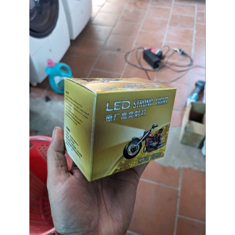 Đèn led trợ sáng 15w sáng tốt