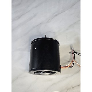 động cơ điện lắp máy cho tôm cá ăn tự động mô tơ máy cho tôm cá ăn siêu mạnh điện 220v