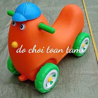 Xe Chòi Chân Giá Rẻ, Thiết Kế Sáng Tạo Và Thân Thiện Với Trẻ Nhỏ