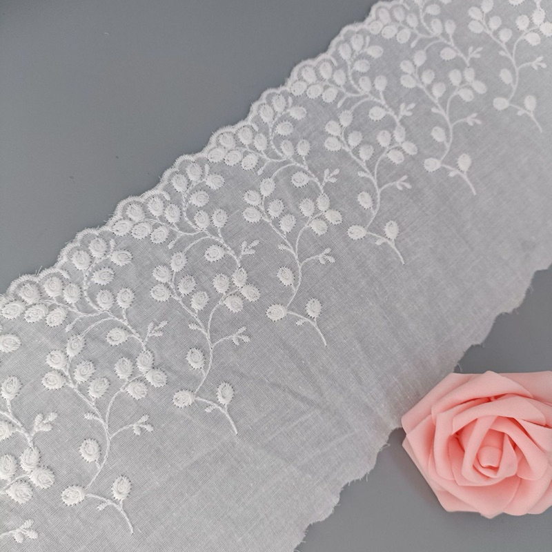 Ren vải Kate 15cm màu trắng đục.