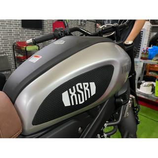 Miếng dán bình xăng xe motor Xsr